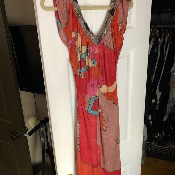 Preowned - Picture 2 of 3